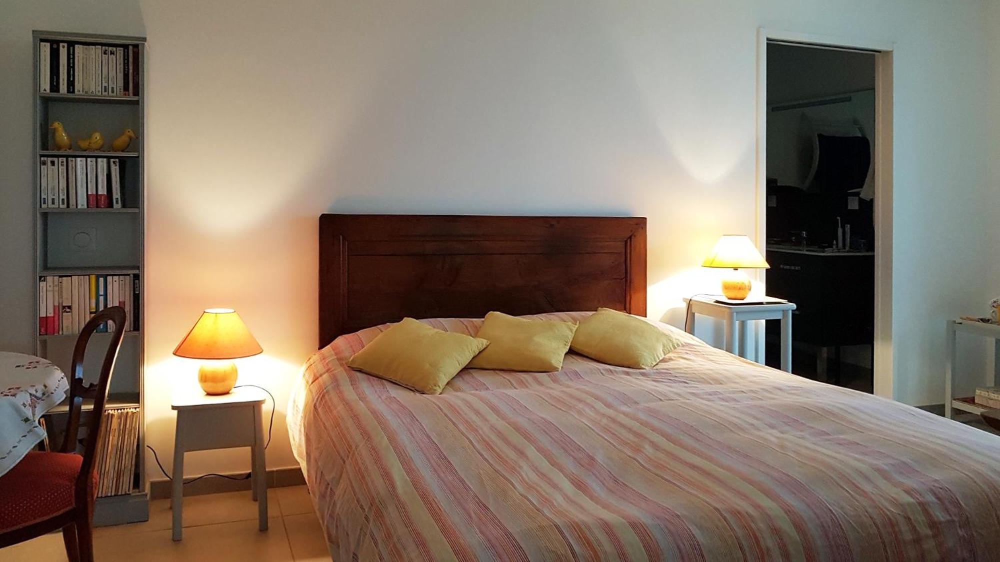 Appartement Centre Ville Beaux Arts 2 Personnes Calme Et Confort Montpellier Luaran gambar