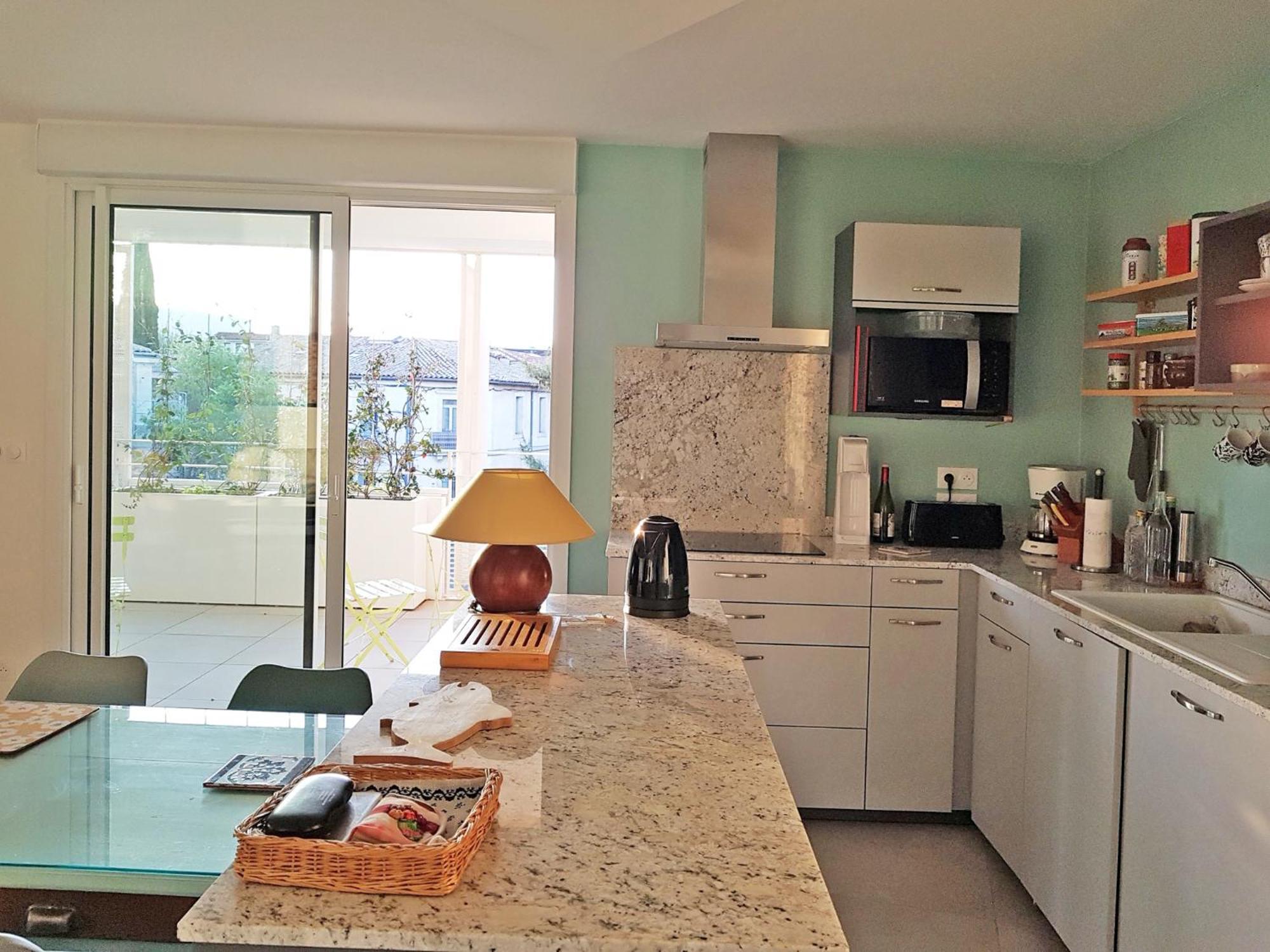 Appartement Centre Ville Beaux Arts 2 Personnes Calme Et Confort Montpellier Luaran gambar